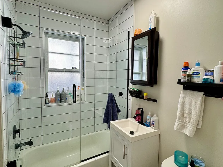 5319 N Hoyne Ave #3 — Photo 11