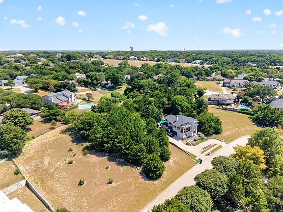 4th image of 2275 Lafayette Lndg