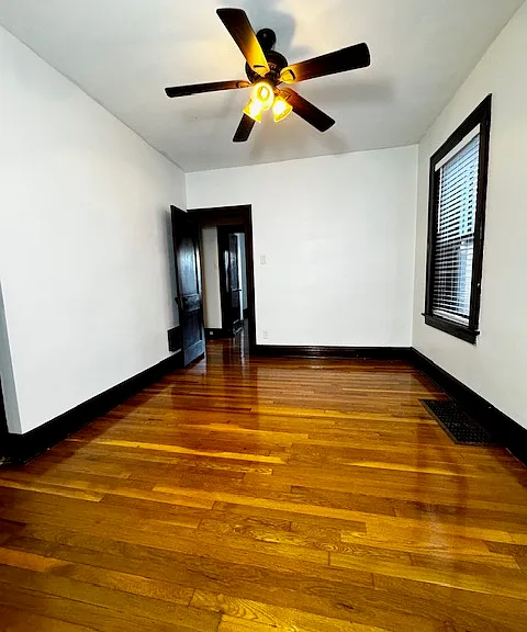 4024 McDonald Ave — Photo 17