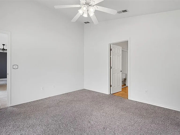 113 Whippoorwill Dr — Photo 24