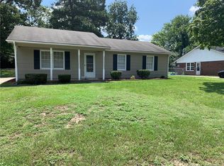 609 Ryder St, Fayetteville, NC 28311