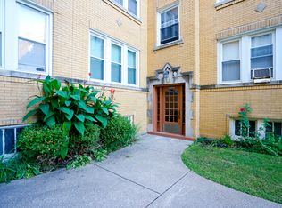 2948 N Laramie Ave #7, Chicago, IL 60641