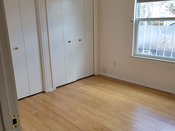 4th image of 2801 Palo Verde Dr NE #B