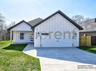 4525 Garrison St, Dallas, TX 75216