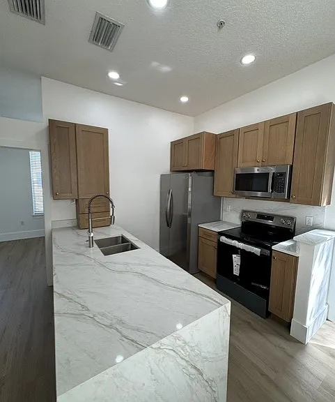 1411 Lake Baldwin Ln #C — Photo 3