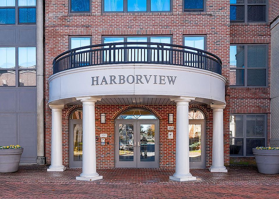 1st image of 485 Harbor Side St APT 300