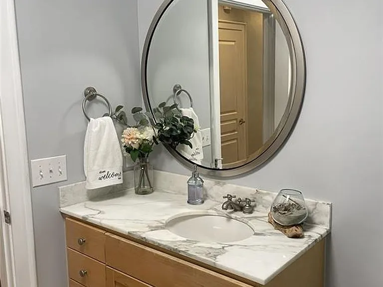 115 E Park Ave #207 — Photo 9