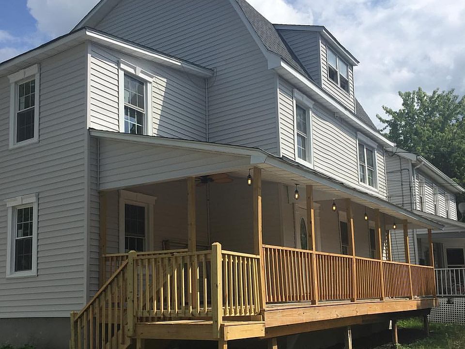 1st image of 11 Cedar St