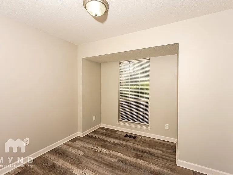 808 Cochise Trl — Photo 16