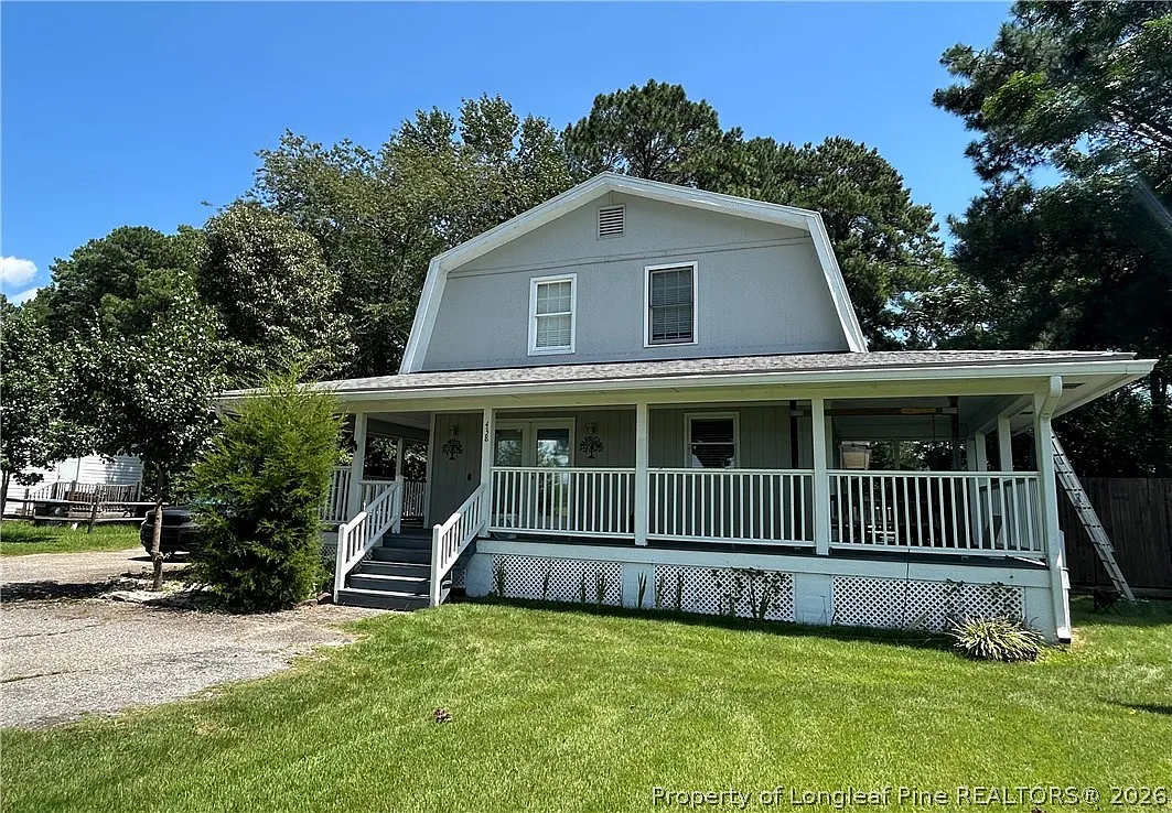 4 bed, 3.5 bath, 2088 sqft, $1,800 — Photo 1