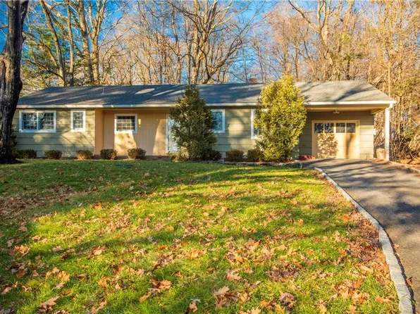 69 Schrade Road, Briarcliff Manor, NY 10510