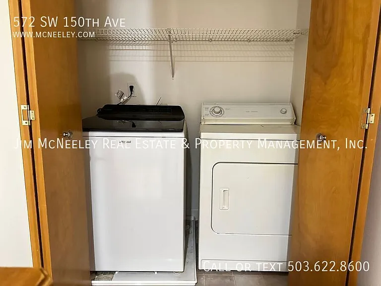 572 SW 150th Ave — Photo 32