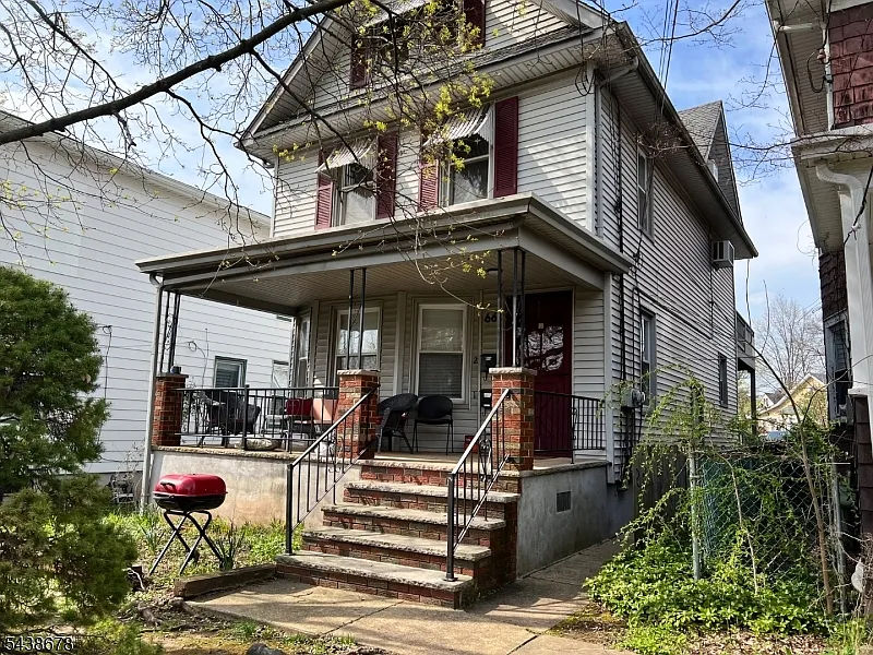 66 Somerset St