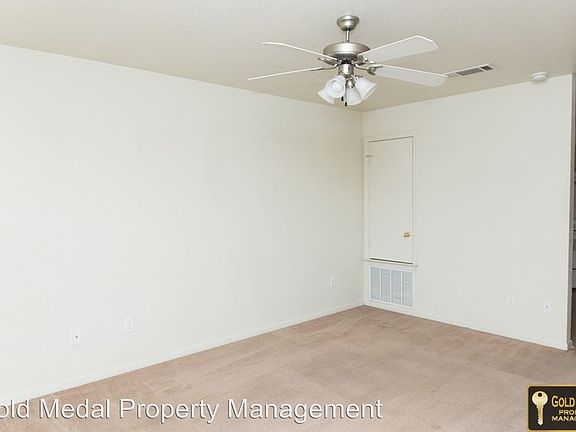 2nd image of 401 W Avenue E APT A