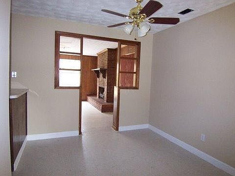 2nd image of 1210 Dogwood Dr