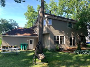 1130 Meadowview Dr, Mount Zion, IL 62549