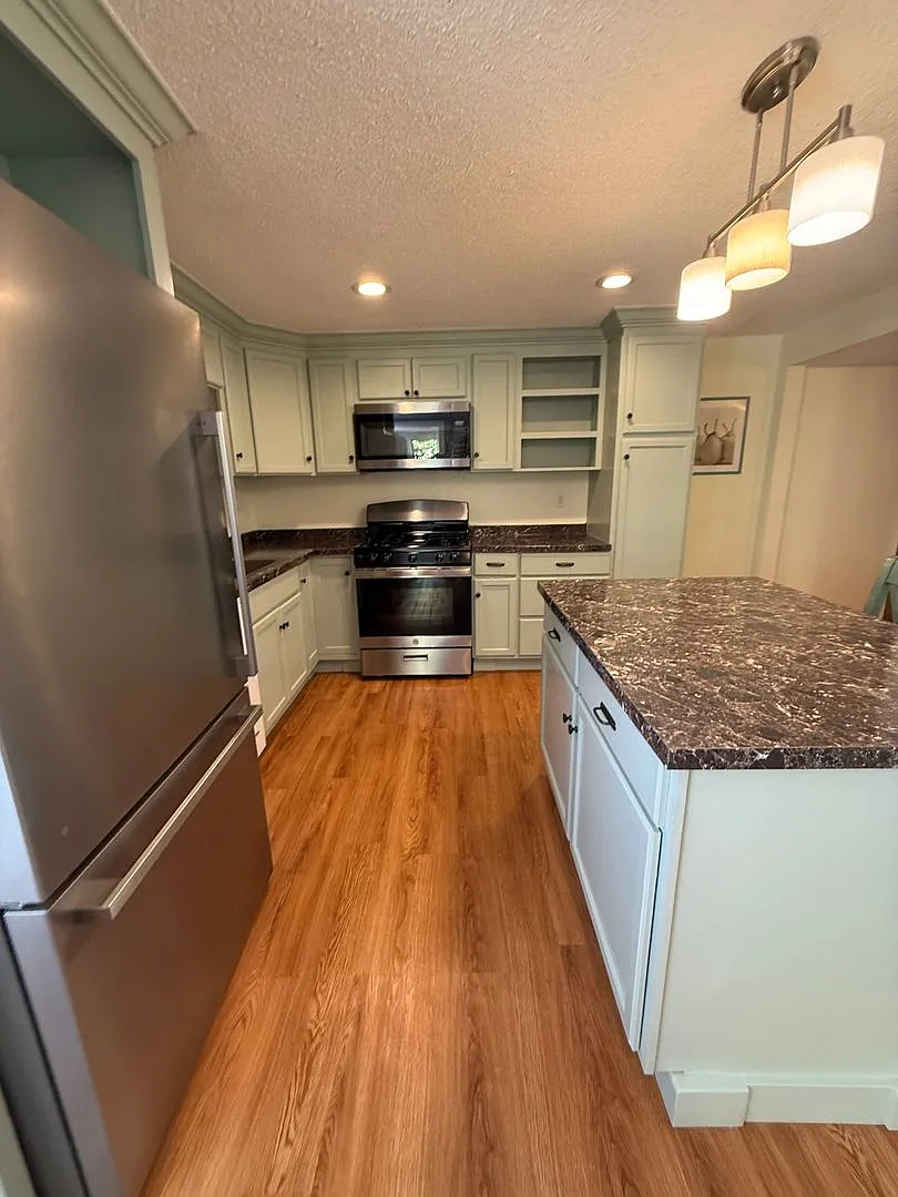 Charming ADU Apartment Connected to larger Home in Argay Terrace — Photo 3