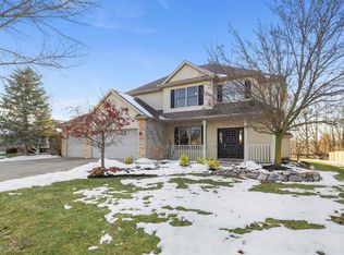 5484 Bear Creek Pass, Auburn, IN 46706
