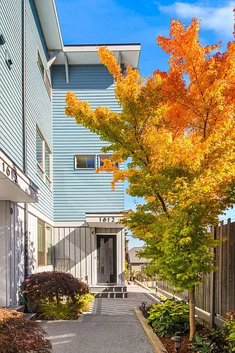 1612 California Ave SW #E Photo 1