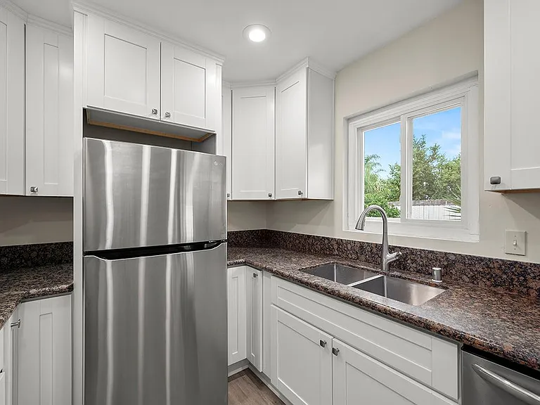 4148 Cole Way — Photo 14