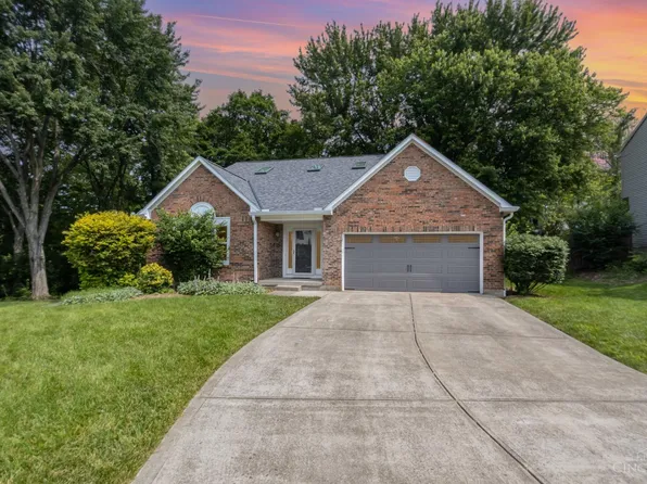 7708 Stonehill Dr, Cincinnati, OH 45255