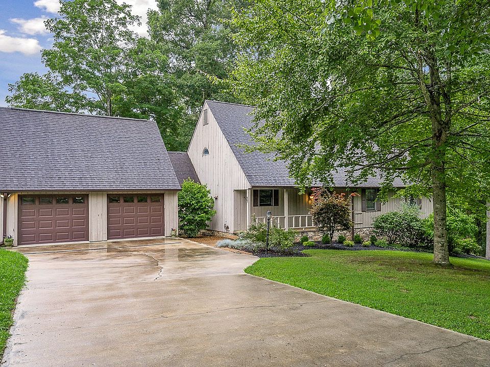 1st image of 68 Neal Ct