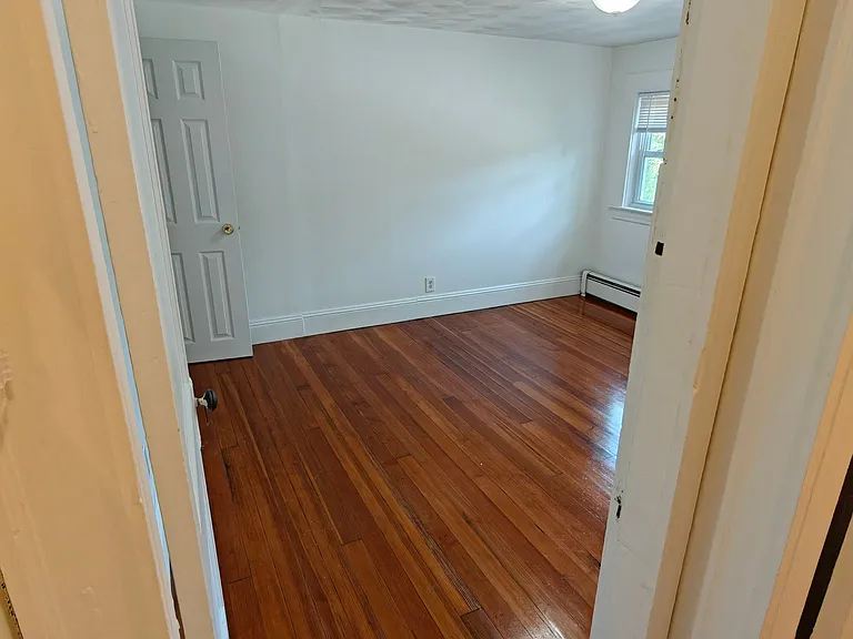 153 Governor St #3 — Photo 9