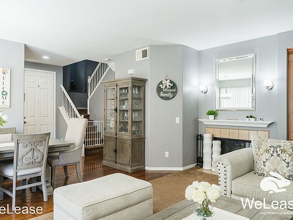 3rd image of 1771 Kincaid Ave