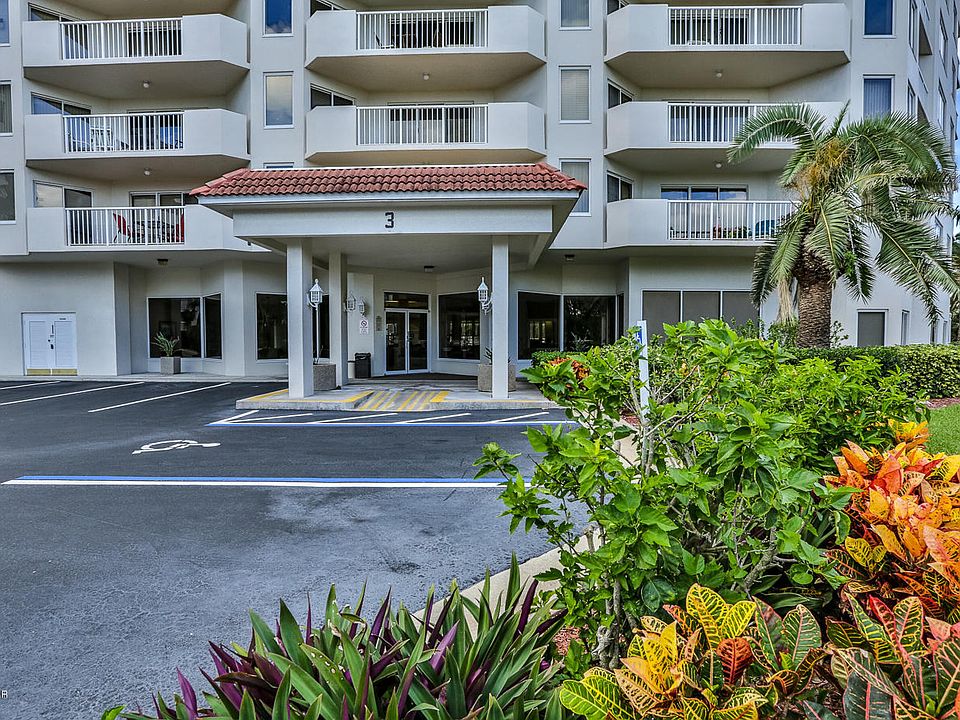 2nd image of 3 Oceans West Blvd APT 3D6