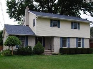 3419 Columbia Rd, North Olmsted, OH 44070
