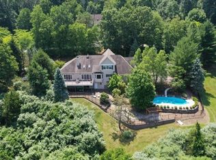 3 Shenandoah Ct, Washington Twp., NJ 07853