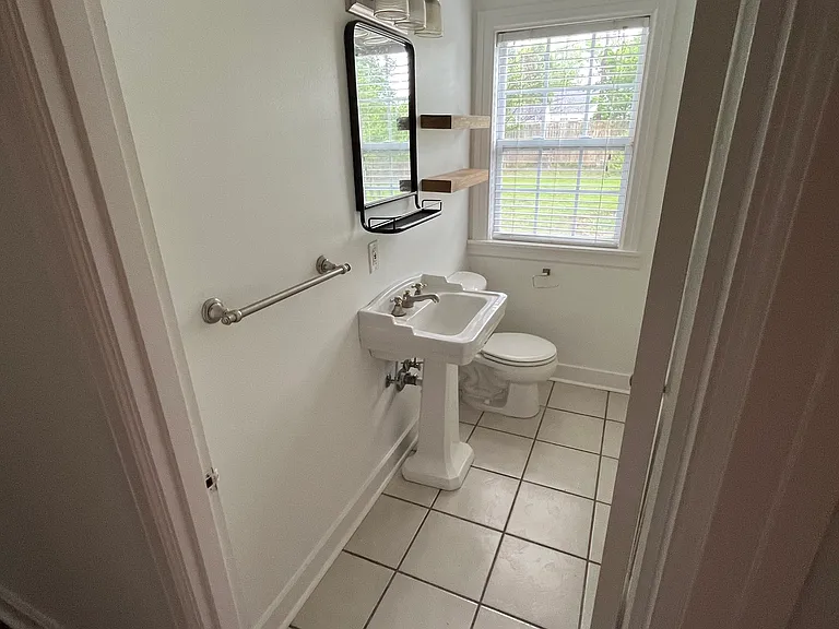 1306 Spencer Ave — Photo 22