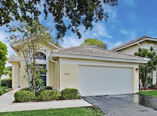 6903 NW 27th Ct, Pompano Beach, FL 33063
