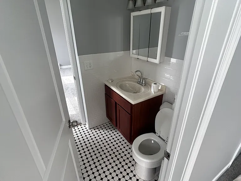 1359 Saint Johns Ave #2S — Photo 7