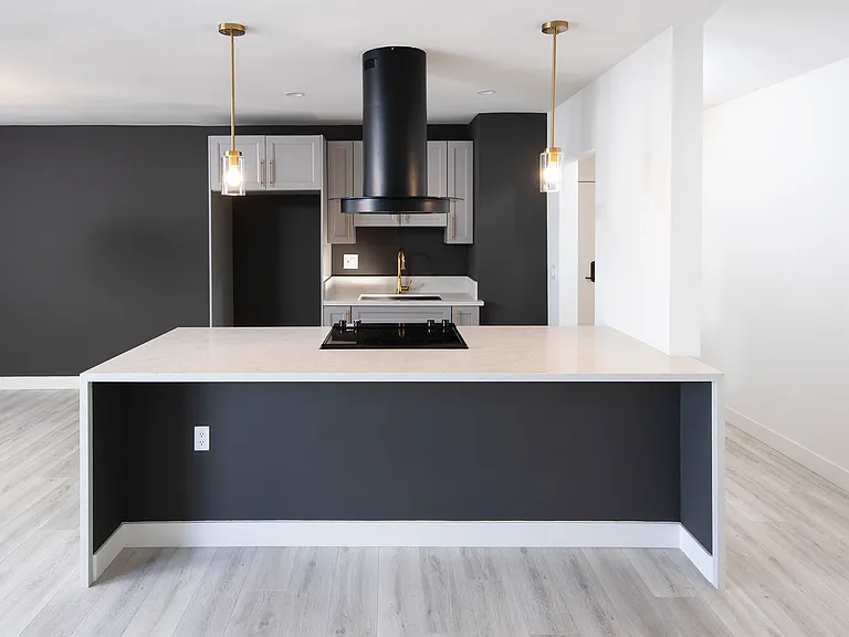 The Azul Apartments — Photo 3