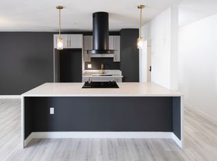 15534 Chase St #201, North Hills, CA 91343