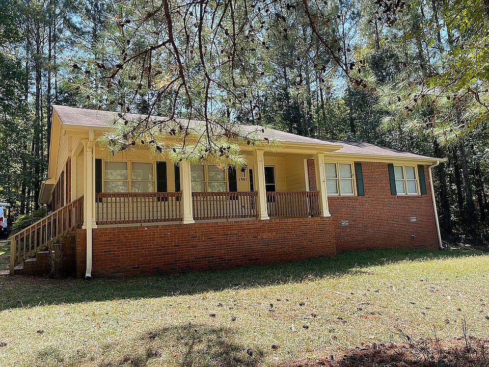 1061 BROOKWOOD COURT