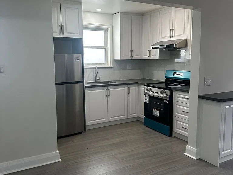 202 Cedarvale Ave — Photo 13