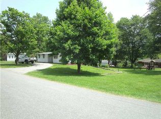 33 Gregory Rd, Johnson, NY 10933