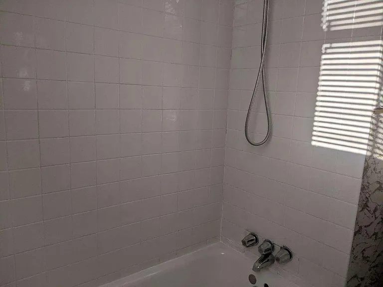 4213 S Robertson St — Photo 5
