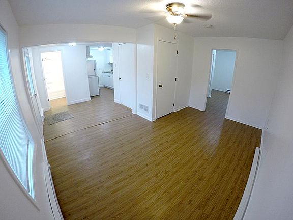4th image of 101 Parkway Ave APT B