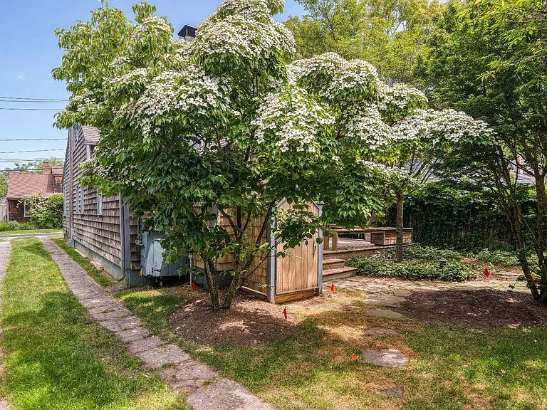 55 Garden St — Photo 15