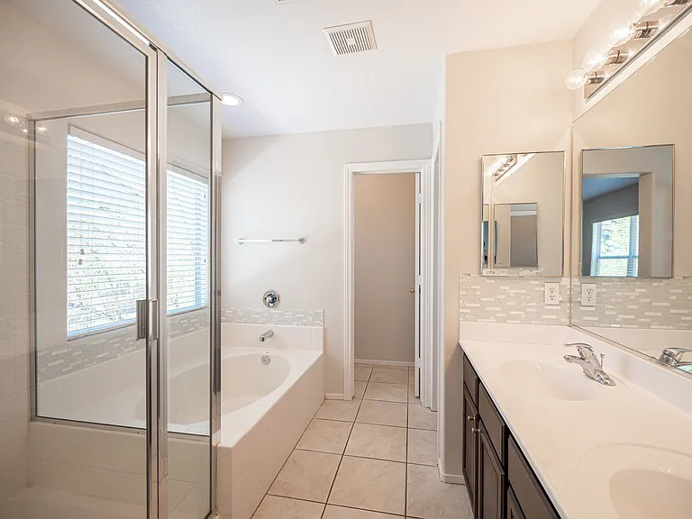 8967 Ellenbrook St — Photo 34