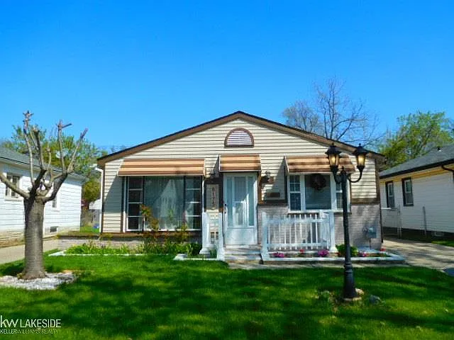 8175 Dale Ave photo 1