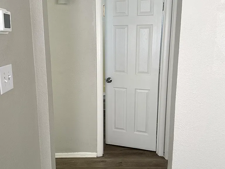 1448 S 13th Ave #2 — Photo 3