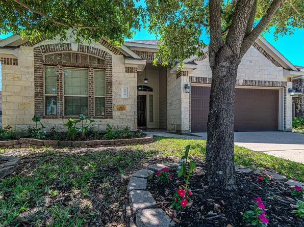 8619 Debbie Terrace Dr, Cypress, TX 77433