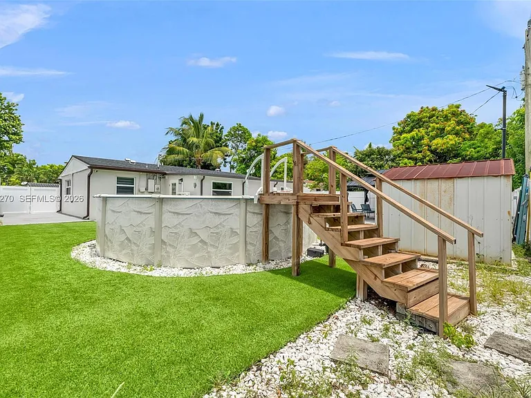 7420 Hope St — Photo 36