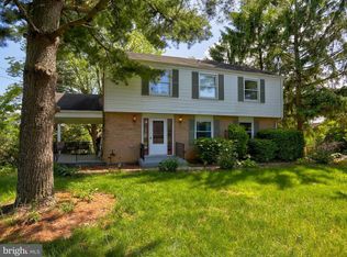 246 E Oregon Rd, Lititz, PA 17543