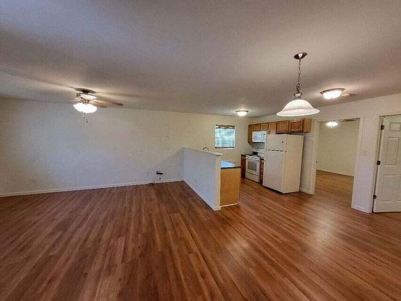 3rd image of 95 Robin Hill Rd #A