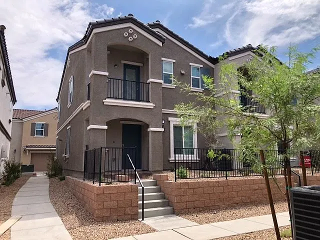 669 Anemone Ln — Photo 4